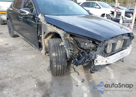 2015 Kia K900 Premium from USA, damaged, VIN KNALU4D43F6025483